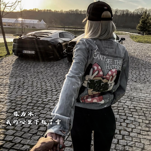 免费看裸体🔞🔞🔞吃胸
